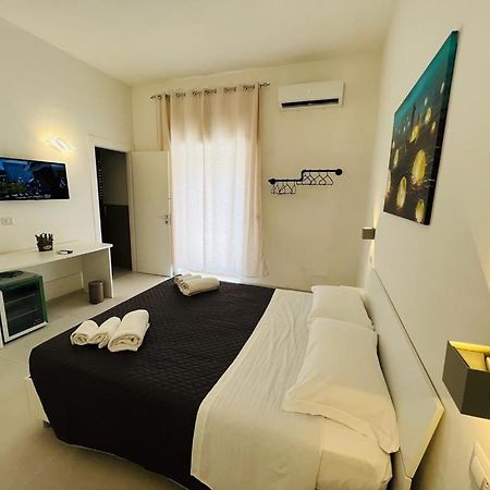 Pirro'S Rooms 佩斯基奇 外观 照片
